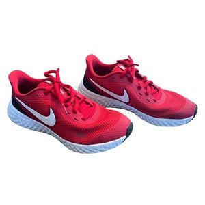 NIKE REVOLUTION SNEAKERS YOUTH BOYS KIDS GIRLS UNISEX SNEAKERS SHOES RED